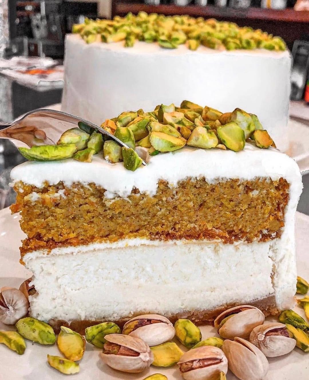 Post 10 by Pastelería Don Mostachón on Instagram (image)