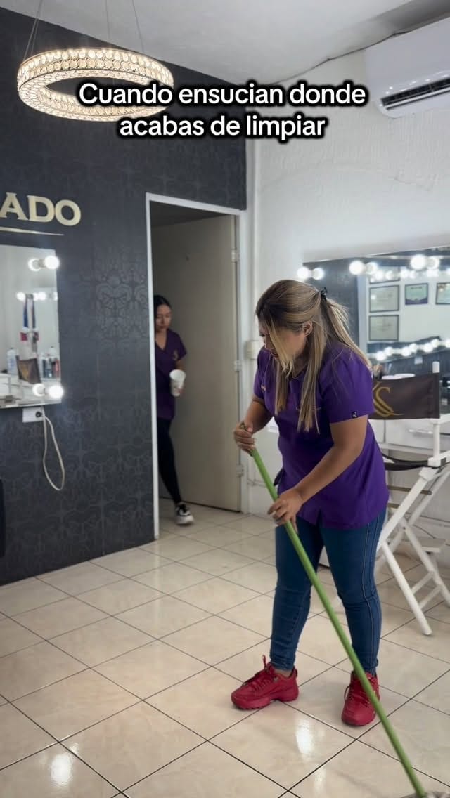 Post 1 by Karla Sangeado Studio on Instagram (video)