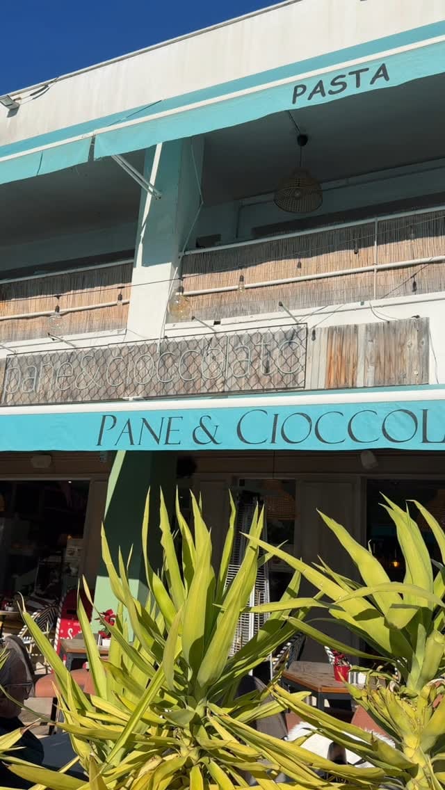 Post 8 by Marbella Chic- Magazine de actualidad de la Costa del Sol on Instagram (video)