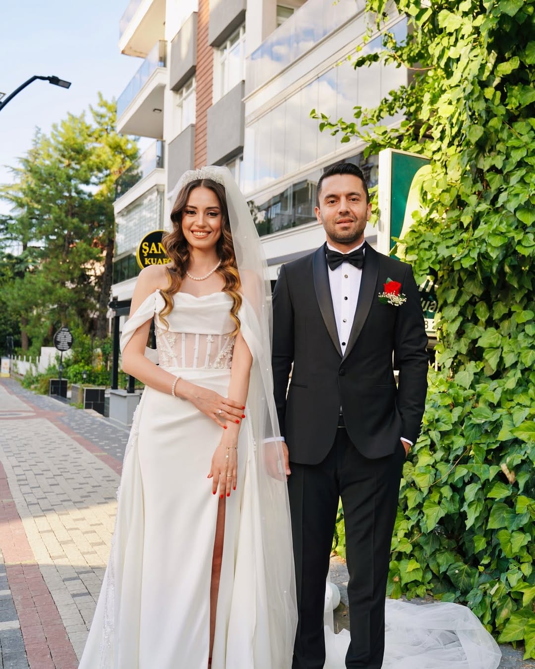 Post 9 by ŞANEL BAYAN KUAFÖRÜ on Instagram (carousel)