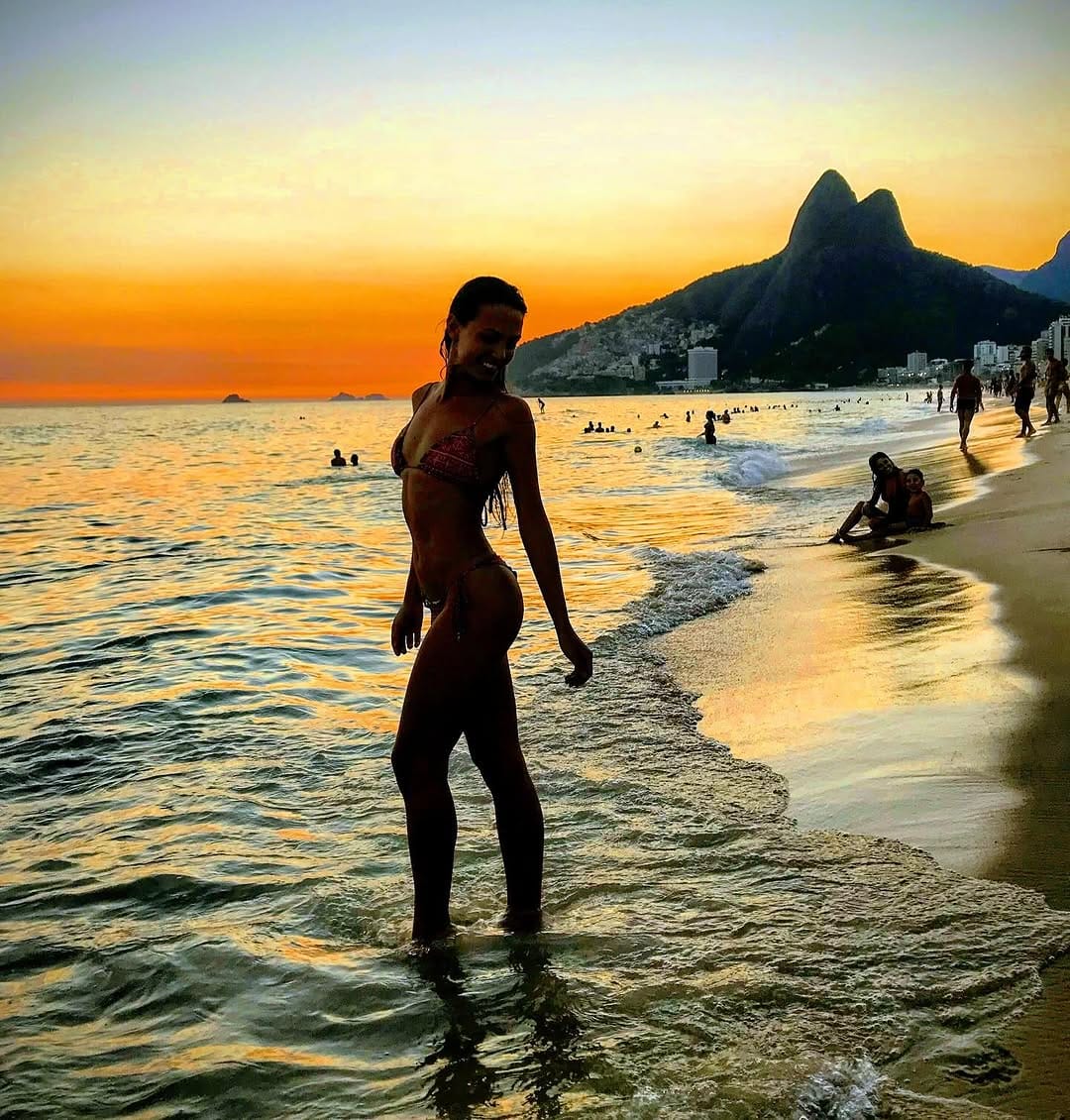 Post 5 by Juju 🦋 on Instagram (image)