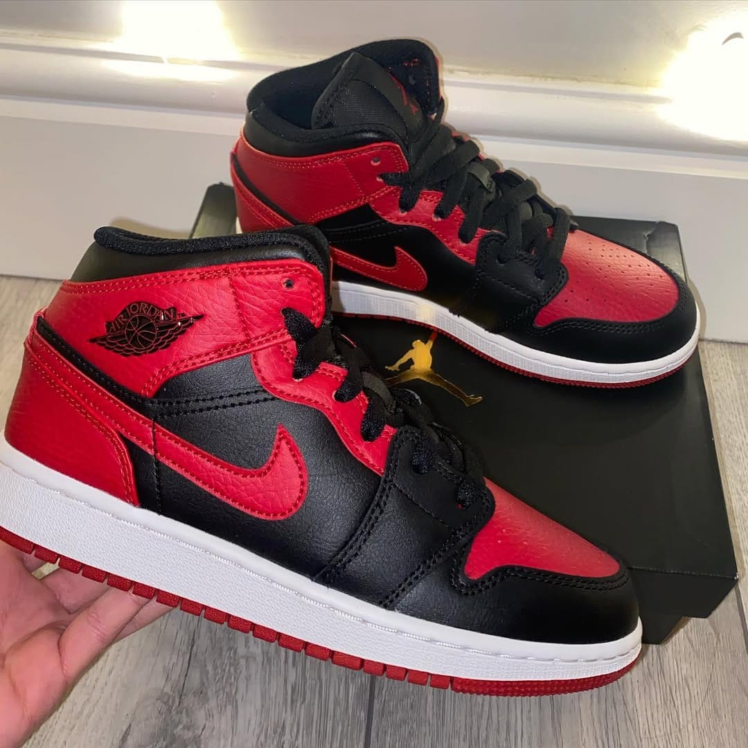 Post 7 by Leah’s Kickz on Instagram (carousel)