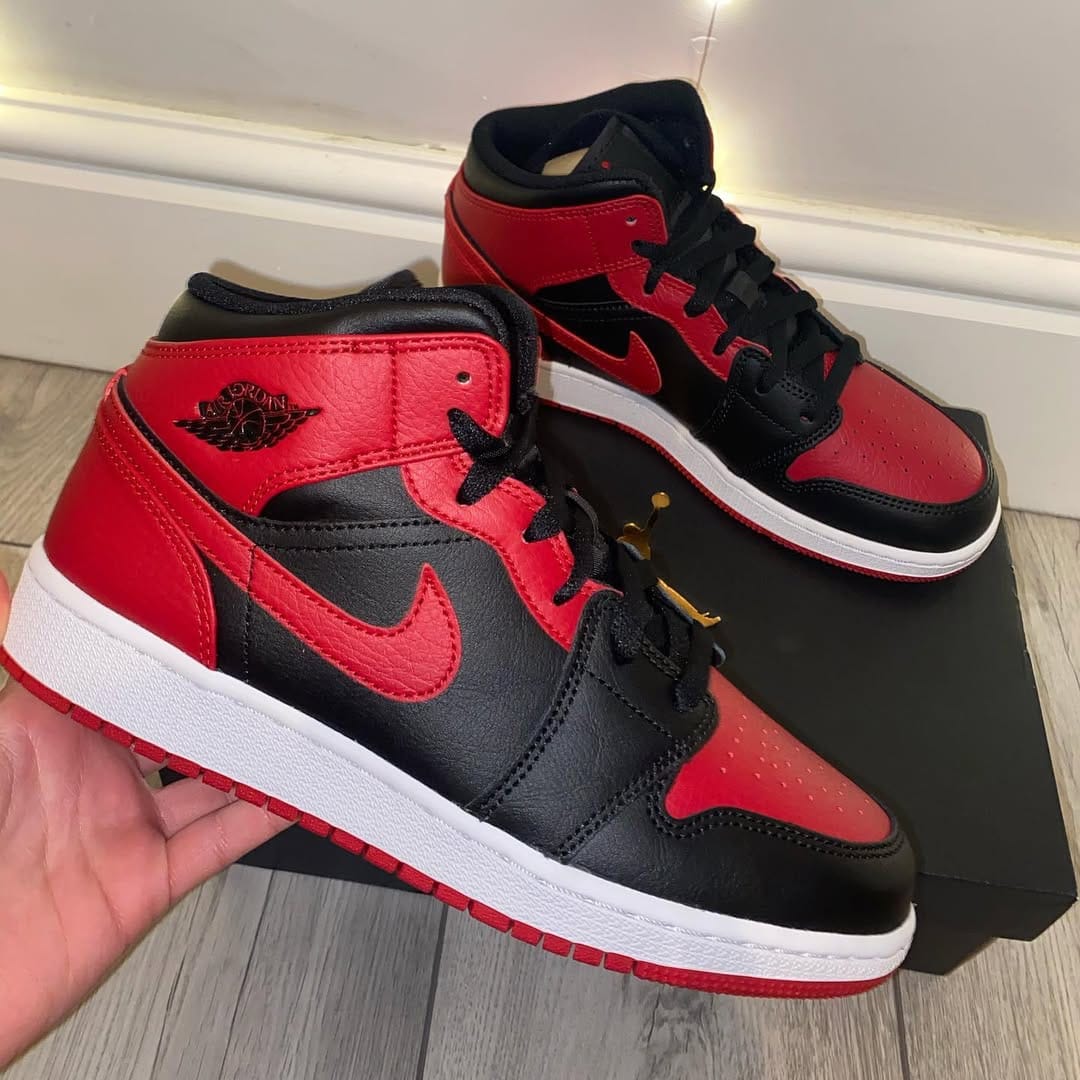 Post 8 by Leah’s Kickz on Instagram (carousel)