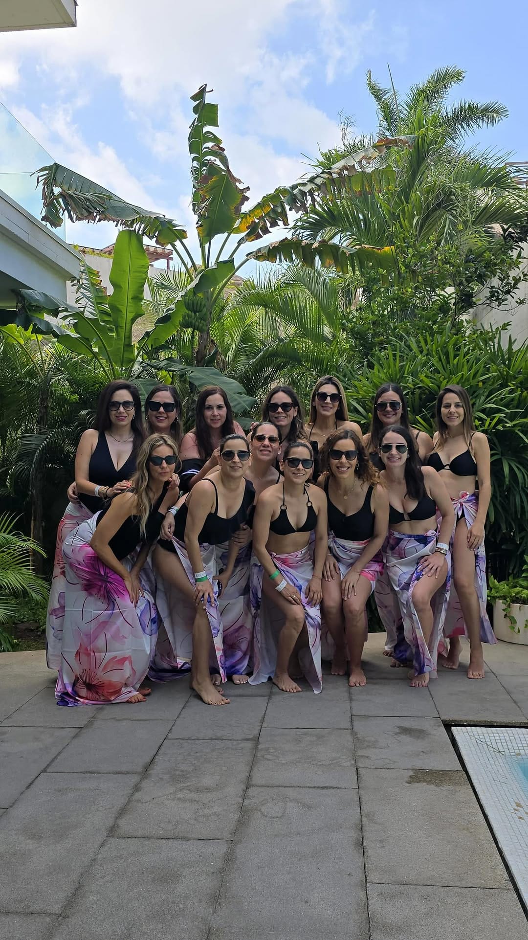 Post 4 by Gabriela  Santos👗designer on Instagram (video)