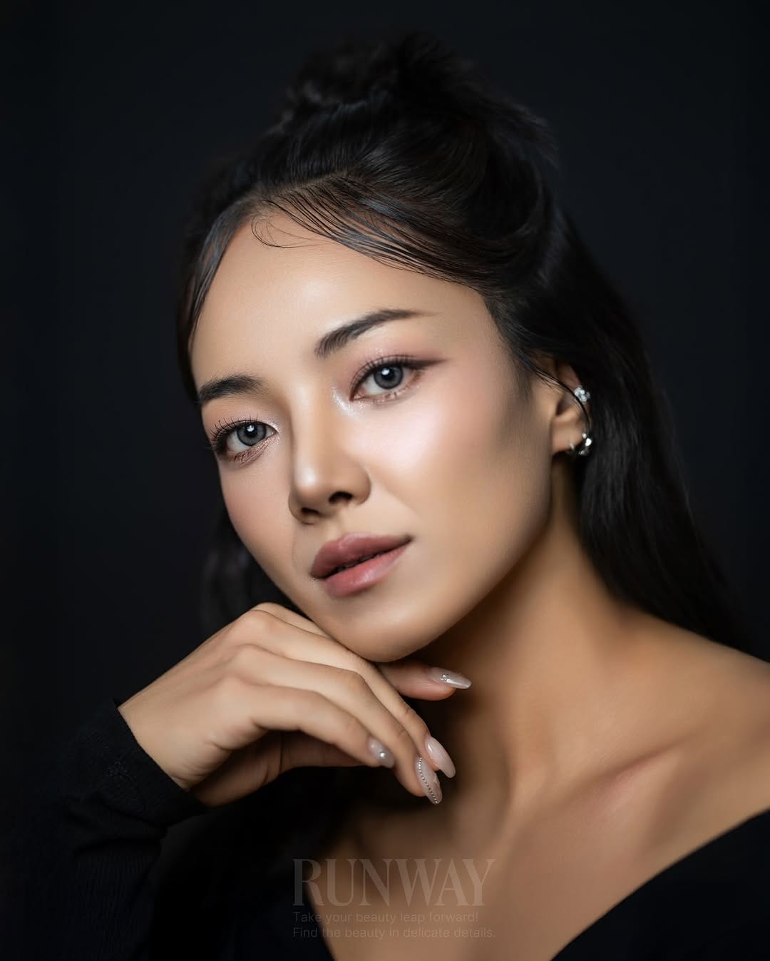 Post 4 by 헬예누 | 이정은 on Instagram (image)