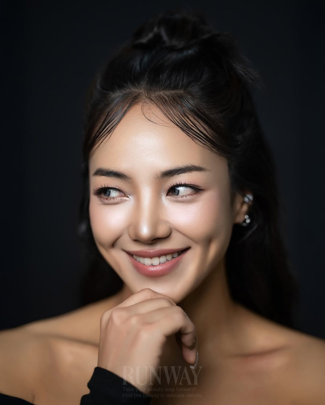 Post 2 by 헬예누 | 이정은 on Instagram (carousel)