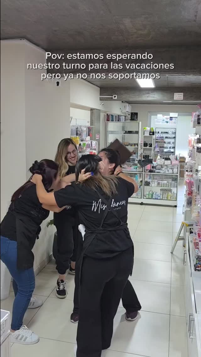 Post 2 by Insumos para manicuria 💅 on Instagram (video)