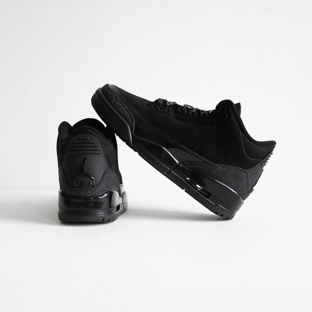 Post 5 by TRC Sneakers 🔌 on Instagram (image)