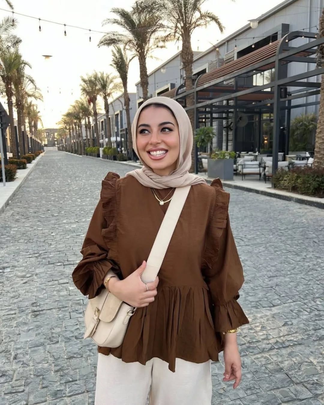 Post 5 by Rouka Store🛍🦋 on Instagram (carousel)