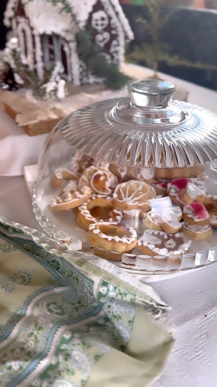 Post 5 by Iveta Aleksova on Instagram (video)