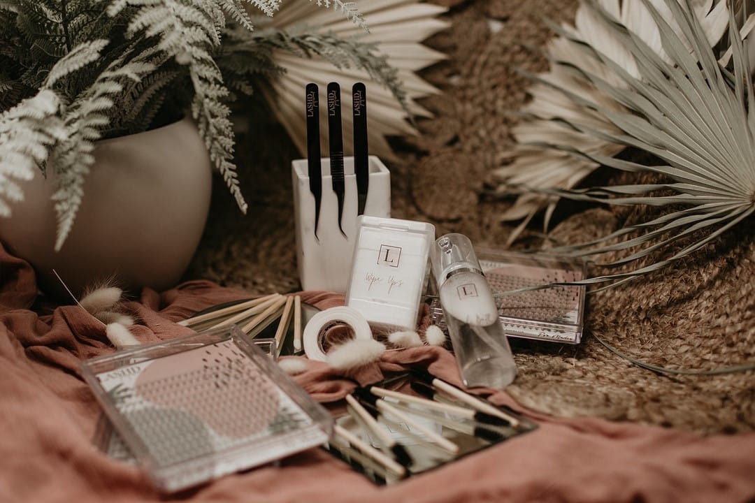 Post 3 by LASHD Supplies on Instagram (image)