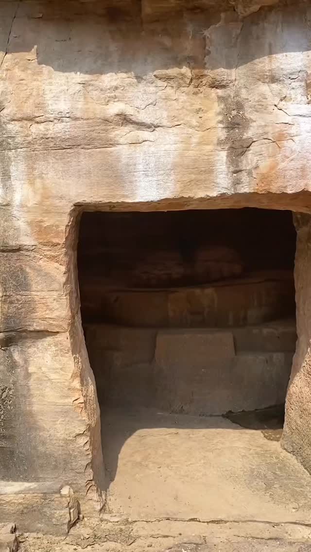 Post 5 by Lara Bañuelos Cancela on Instagram (video)