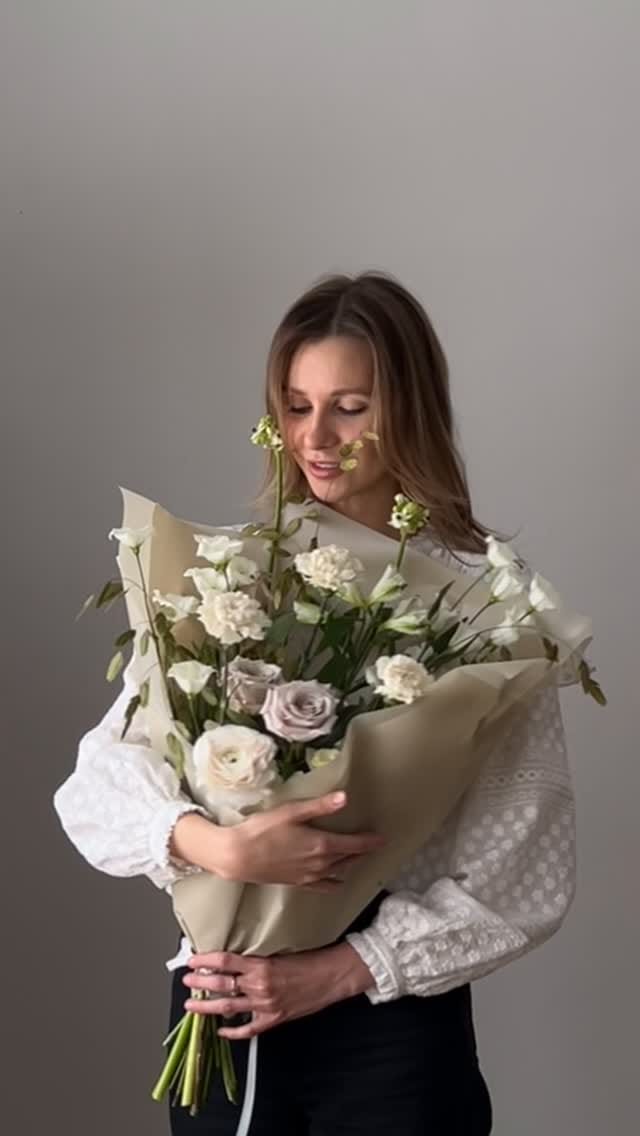 Post 6 by Nature’s Lines flowers Tallinn on Instagram (video)
