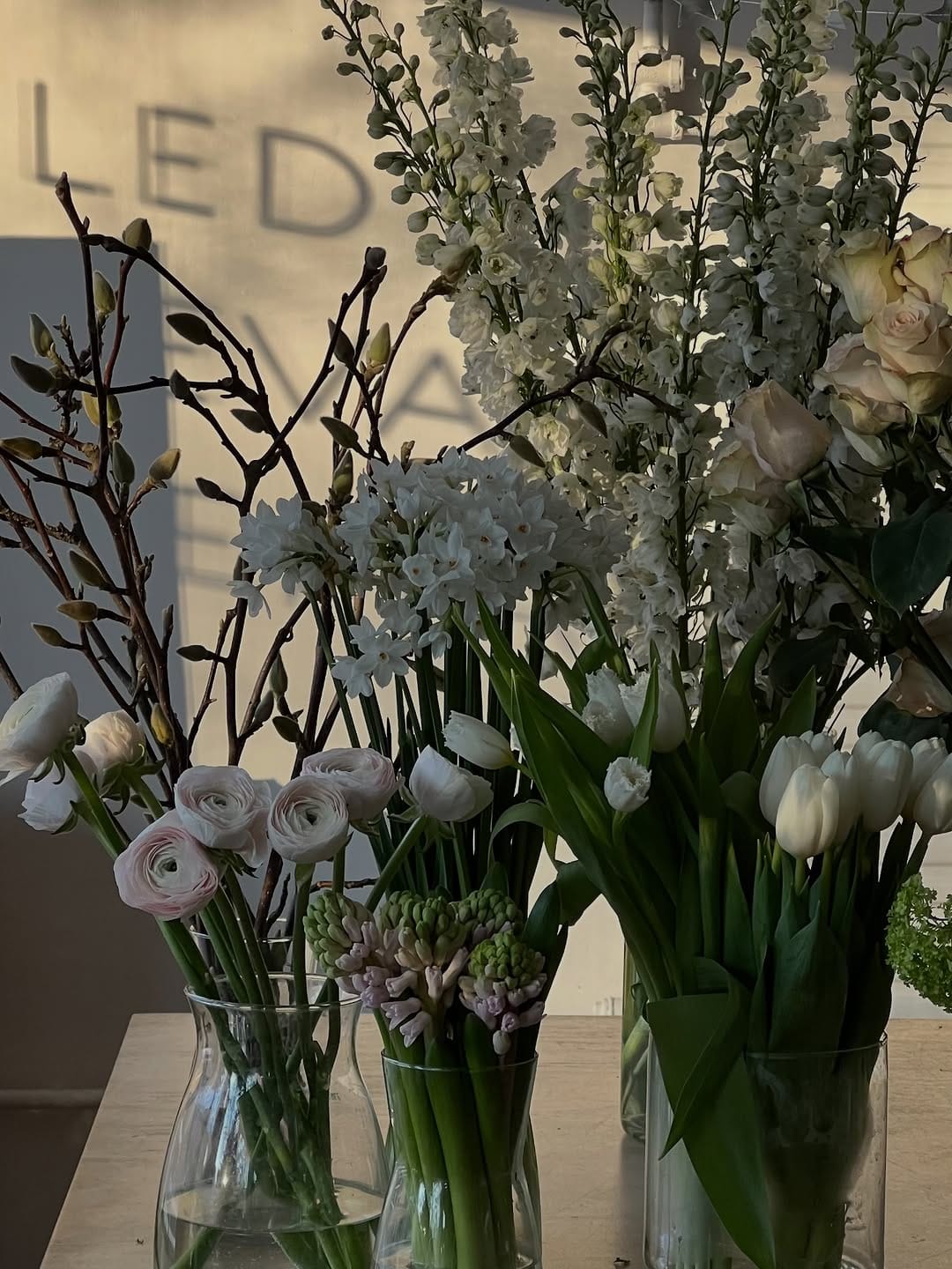Post 10 by Nature’s Lines flowers Tallinn on Instagram (carousel)