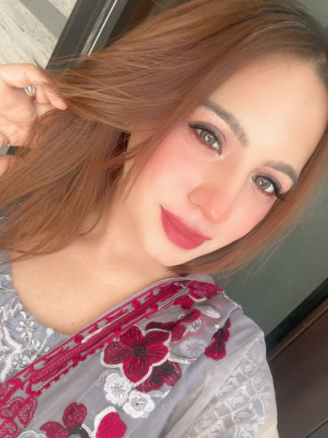 Post 2 by 𝑺𝒉𝒂𝒏𝒛𝒂𝒚 on Instagram (image)