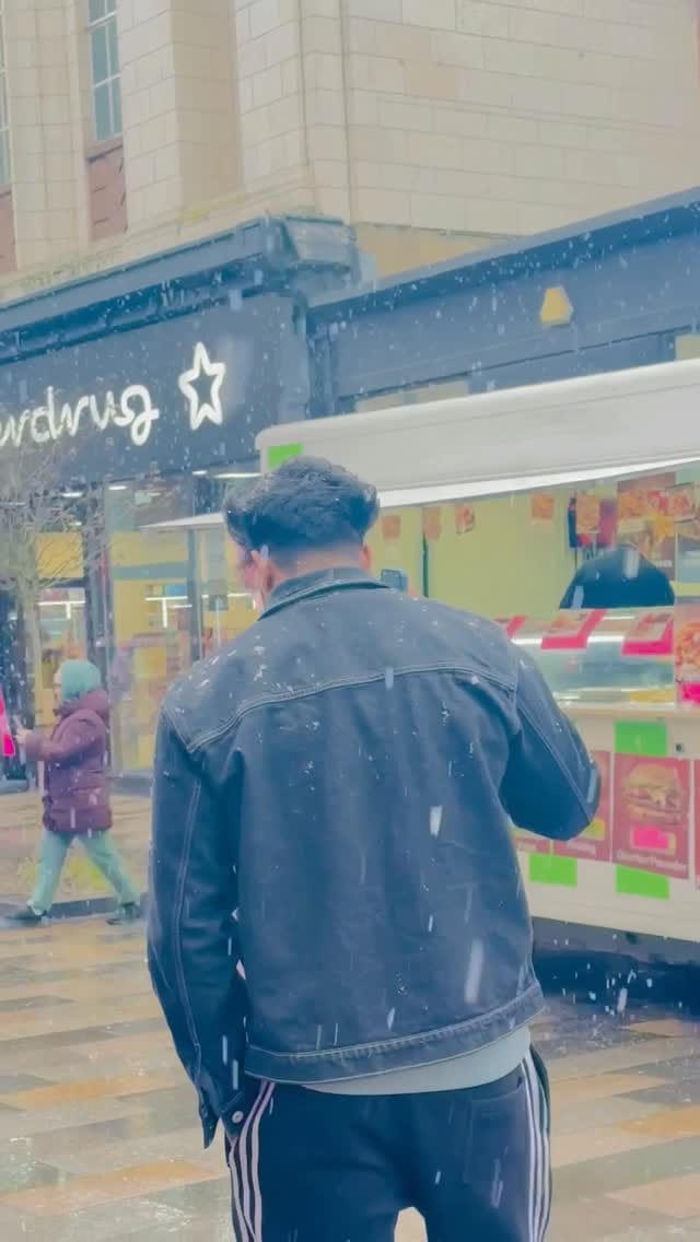 Post 5 by Roban Chohan on Instagram (video)
