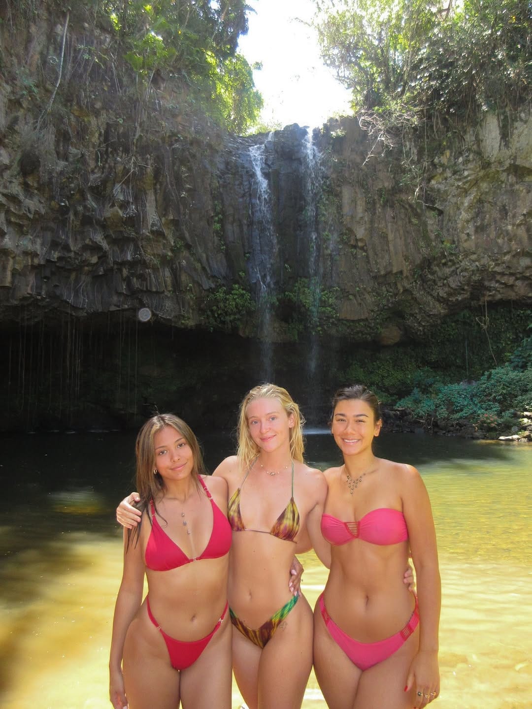 Post 3 by ANUHEA on Instagram (carousel)