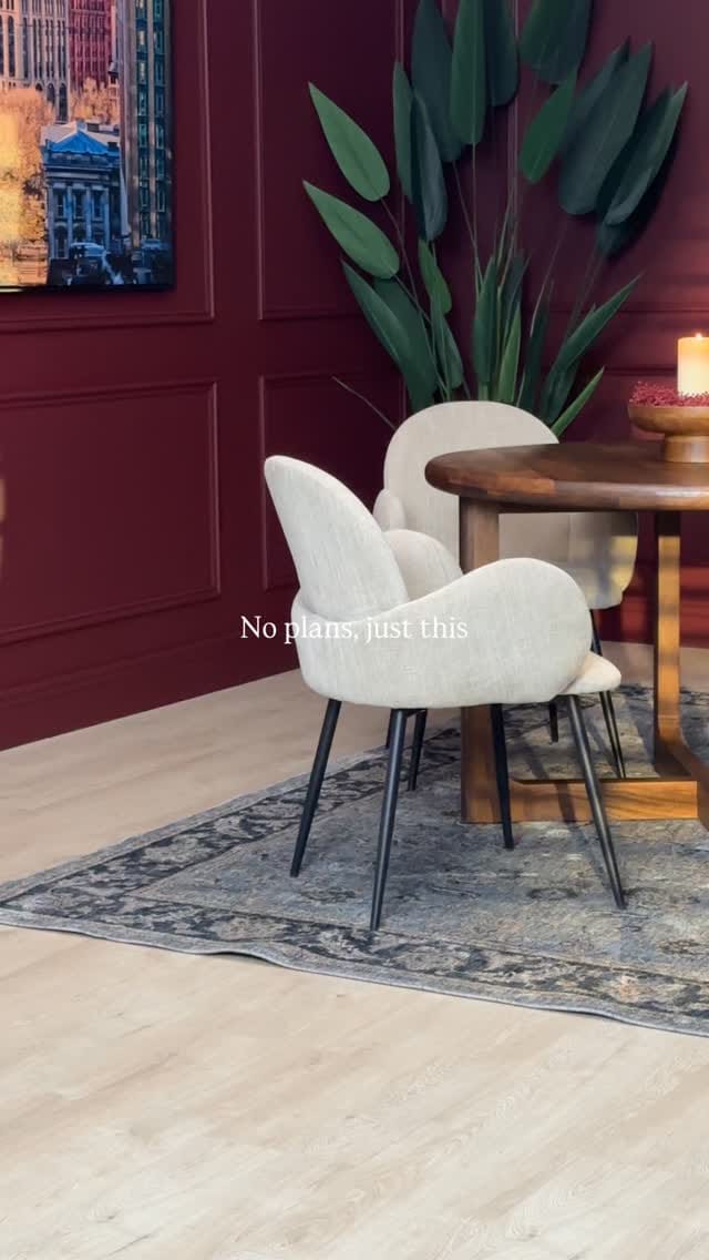 Post 2 by Murphy Home on Instagram (video)