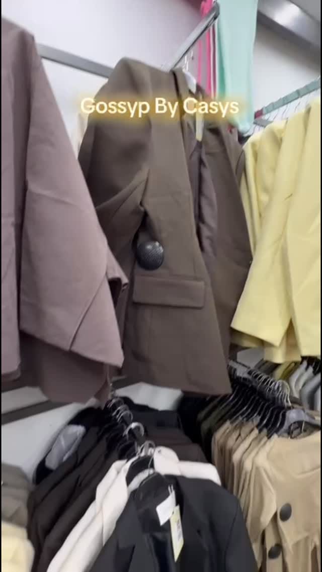 Post 4 by 𝐆𝐎𝐒𝐒𝐘𝐏 𝐛𝐲 𝐂𝐀𝐒𝐘𝐒 on Instagram (video)