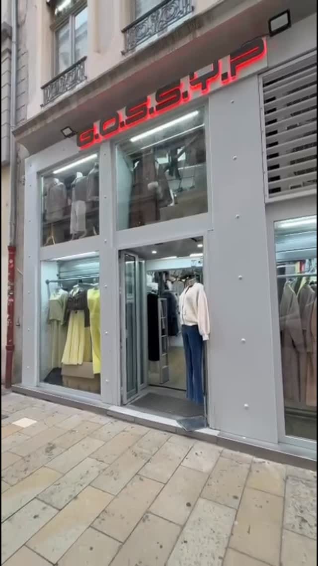 Post 3 by 𝐆𝐎𝐒𝐒𝐘𝐏 𝐛𝐲 𝐂𝐀𝐒𝐘𝐒 on Instagram (video)