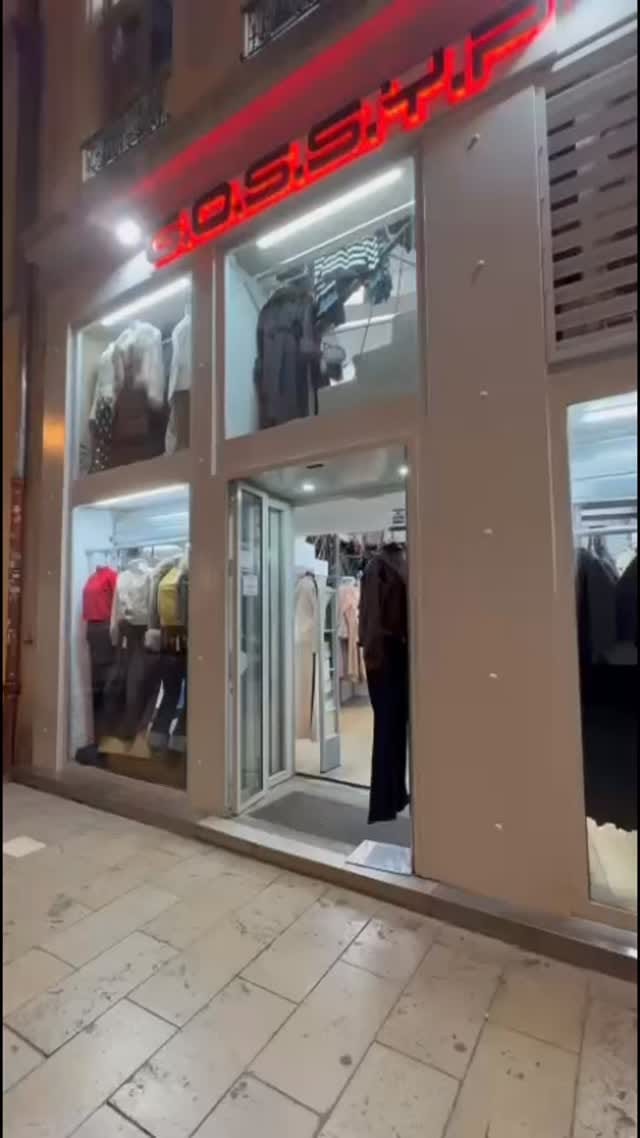 Post 9 by 𝐆𝐎𝐒𝐒𝐘𝐏 𝐛𝐲 𝐂𝐀𝐒𝐘𝐒 on Instagram (video)