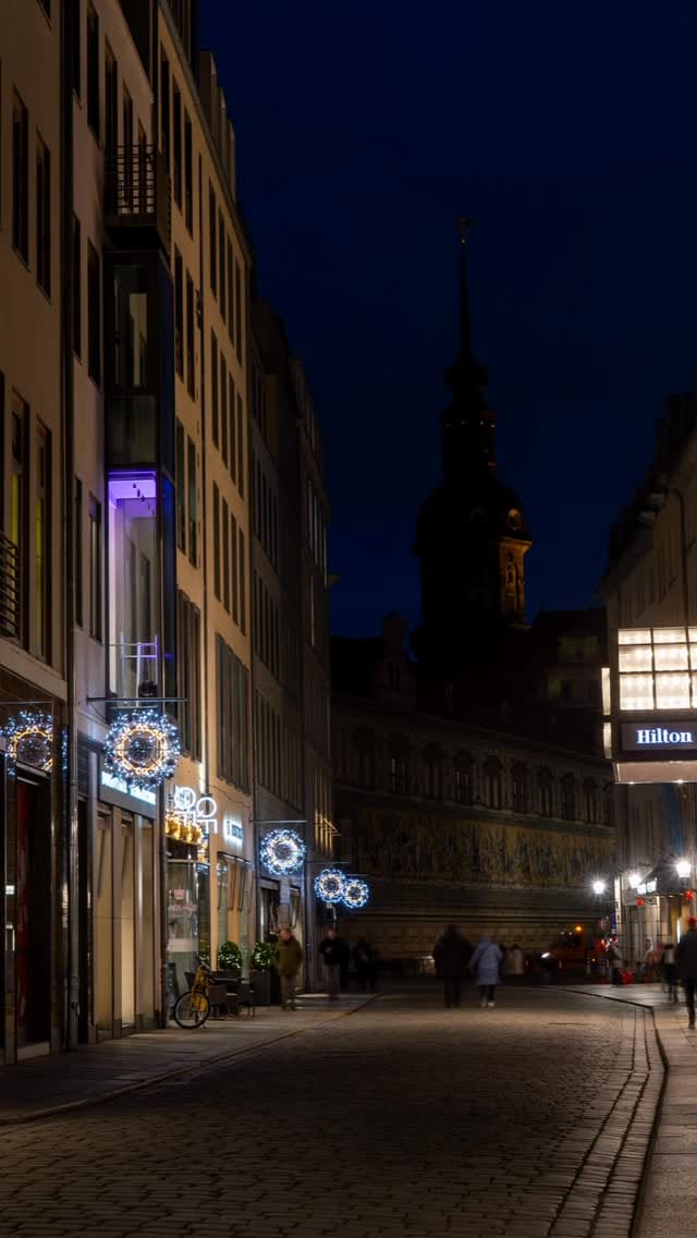 Post 6 by QF-Passage Dresden on Instagram (video)