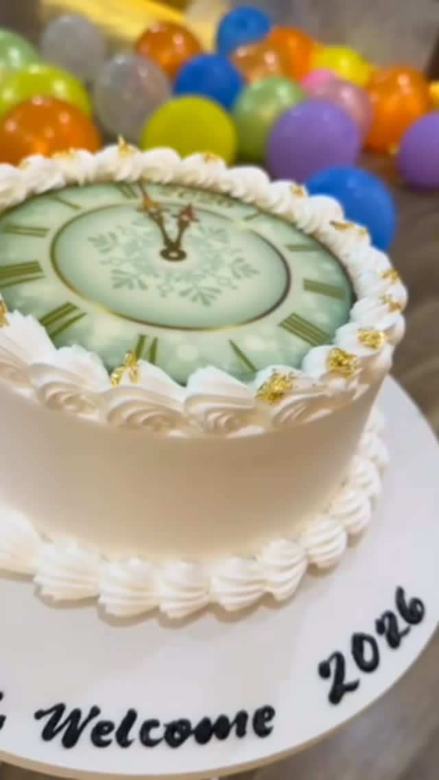 Post 5 by Shoushou on Instagram (video)