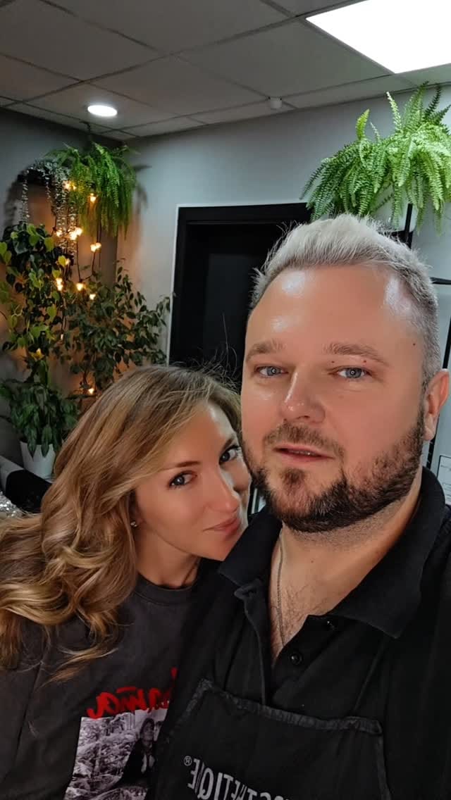 Post 10 by YURI MEDVED' hair stylist on Instagram (video)