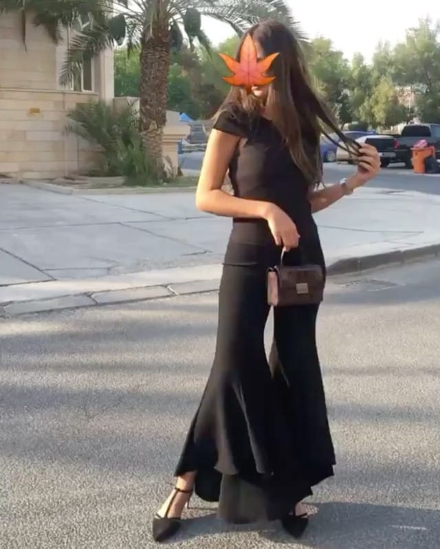 Post 3 by 2909🐳' on Instagram (video)