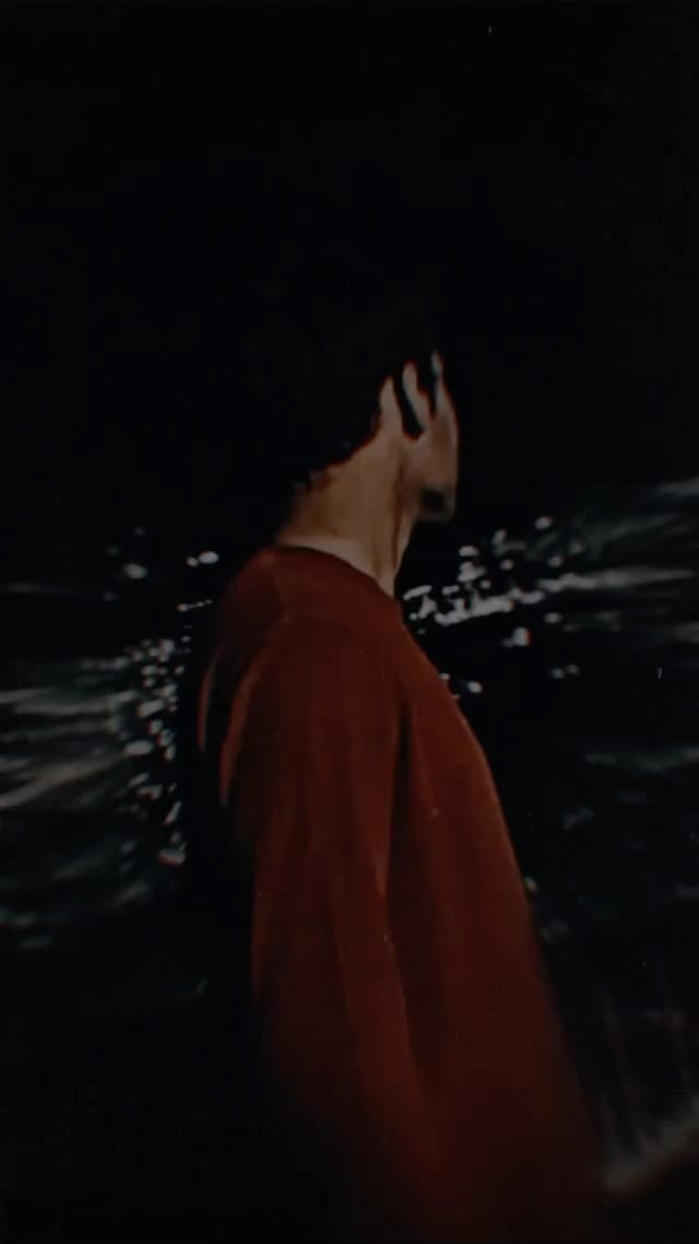 Post 6 by ✪ ⋆ E̷s̷s̷a̷ ⋆ ✪ on Instagram (video)
