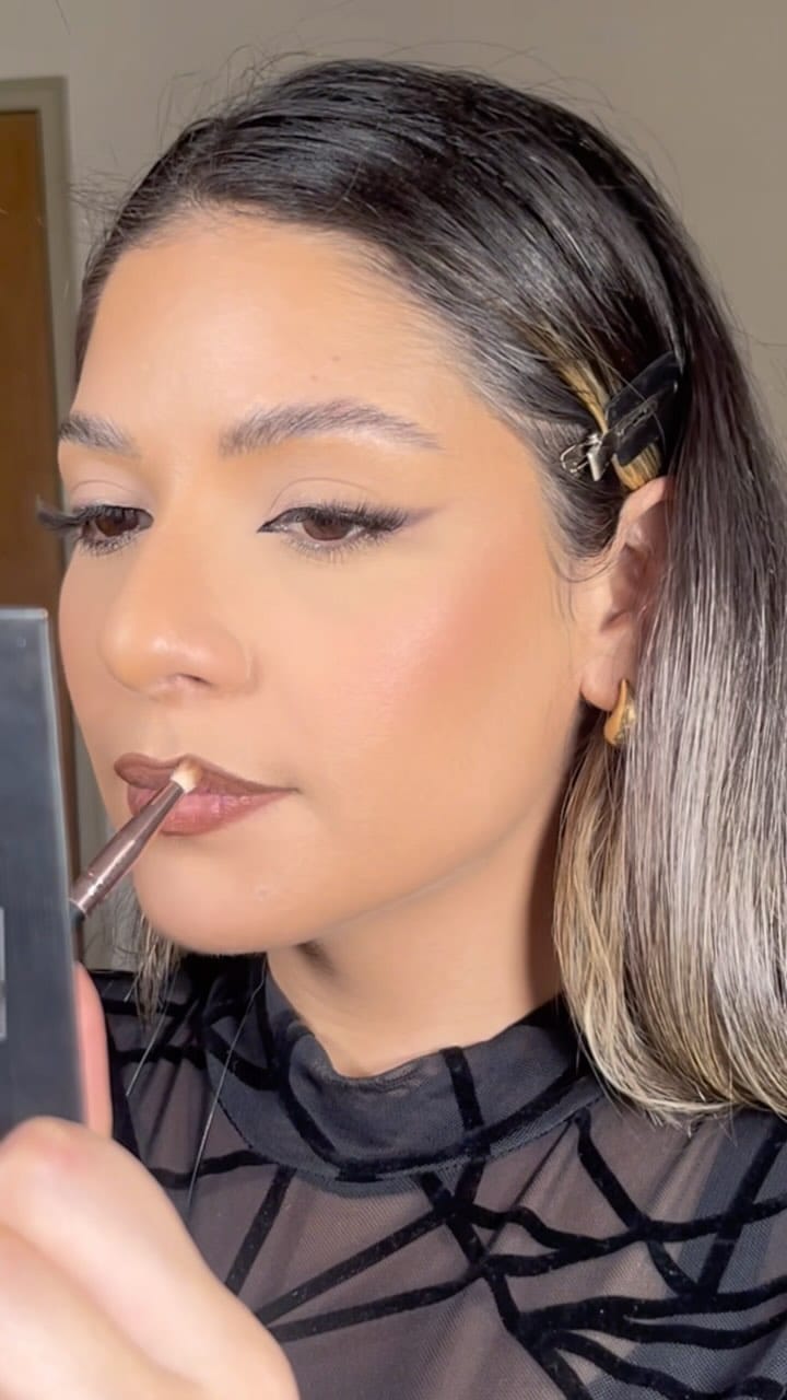 Post 2 by Melina Contreras on Instagram (video)