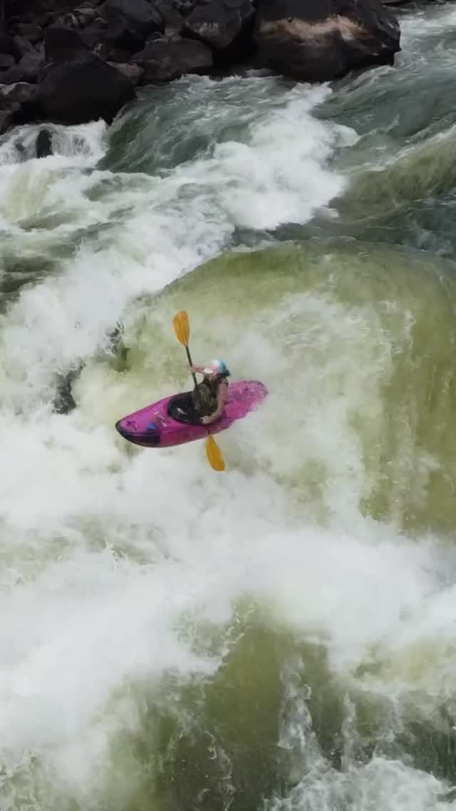 Post 8 by Sveta Martynova on Instagram (video)