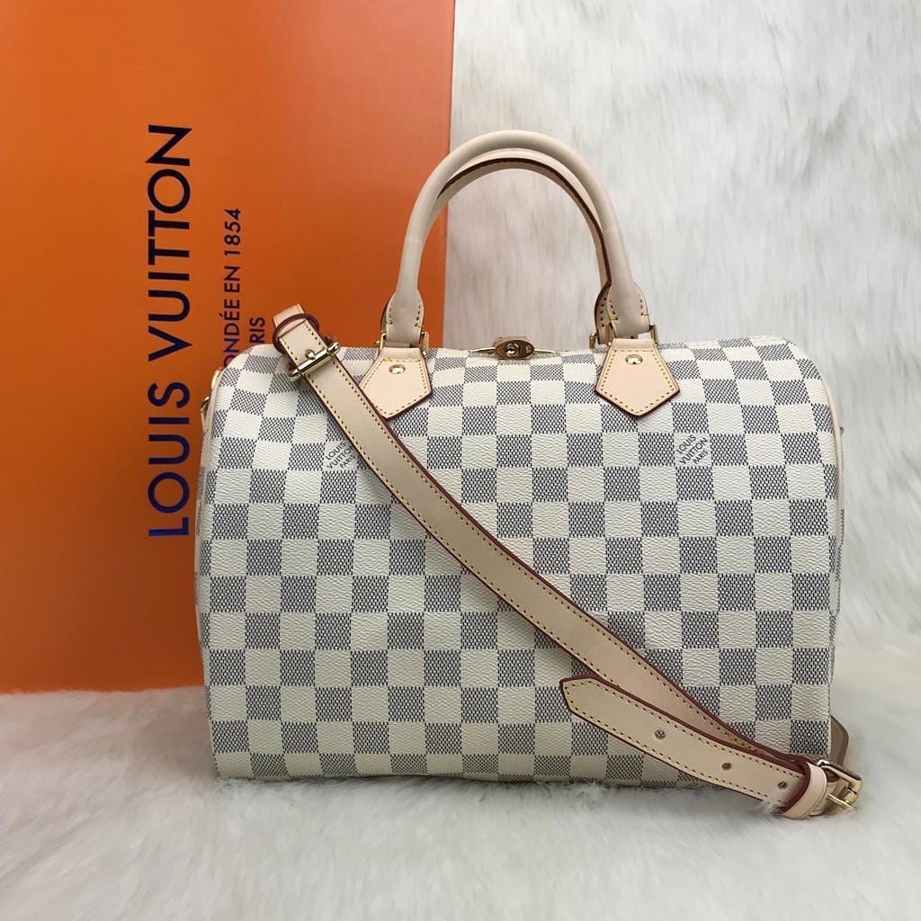 Post 1 by Justmodelbag on Instagram (carousel)