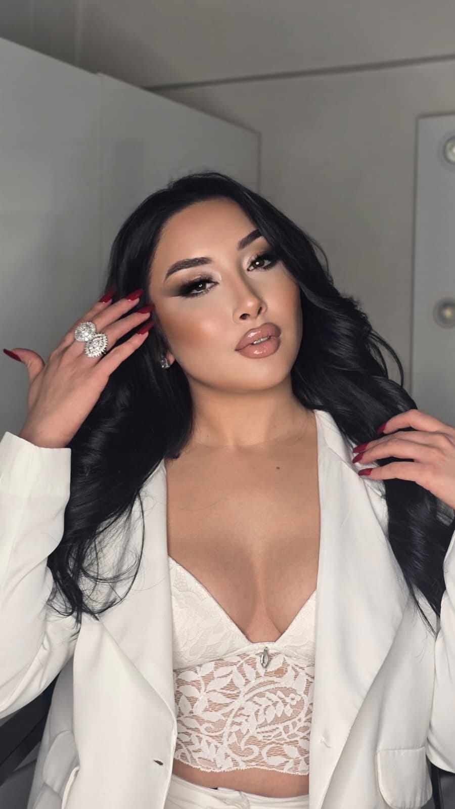 Post 2 by Hafiza Ankara Gelin Makyajı Ve Saçı on Instagram (video)