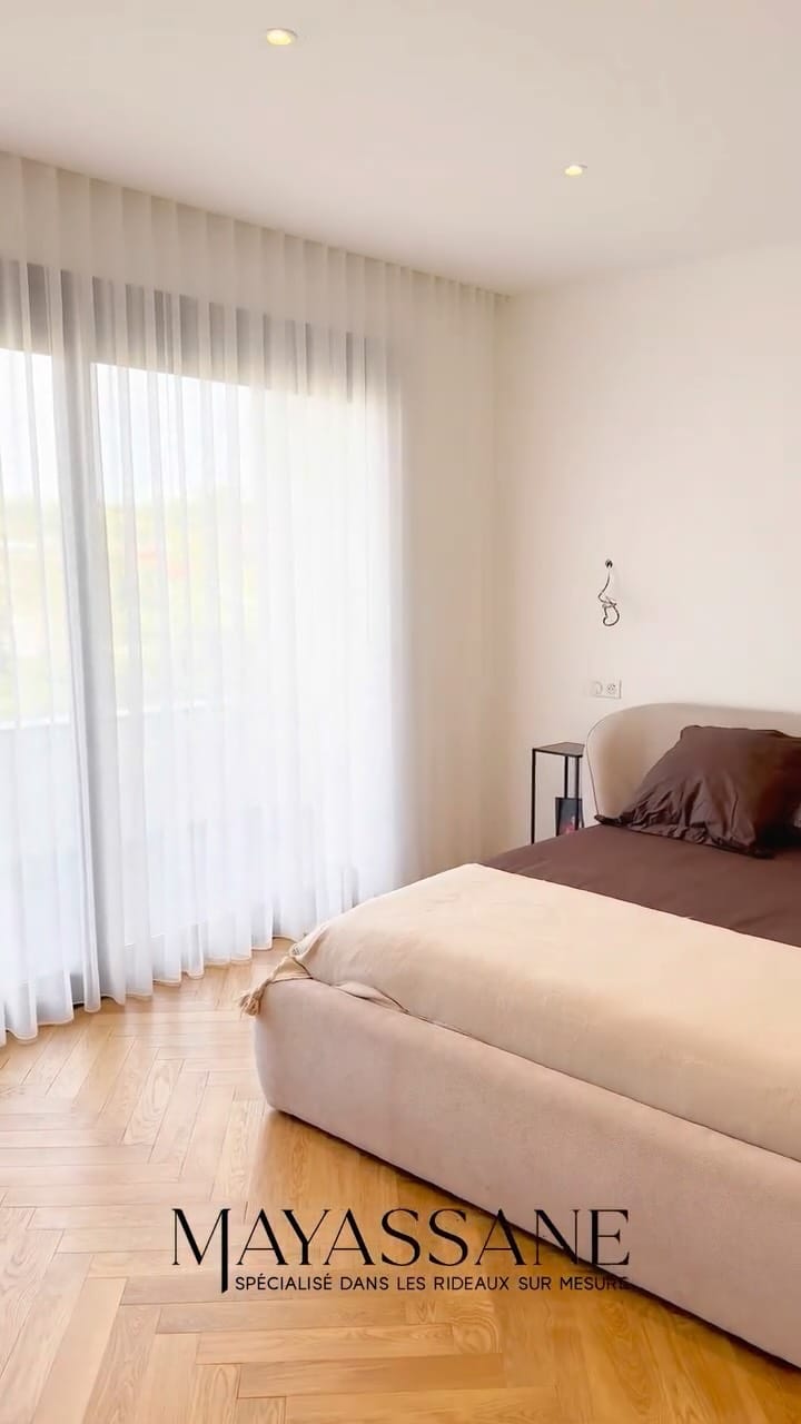 Post 4 by Rideaux sur mesure / Rail wave on Instagram (video)