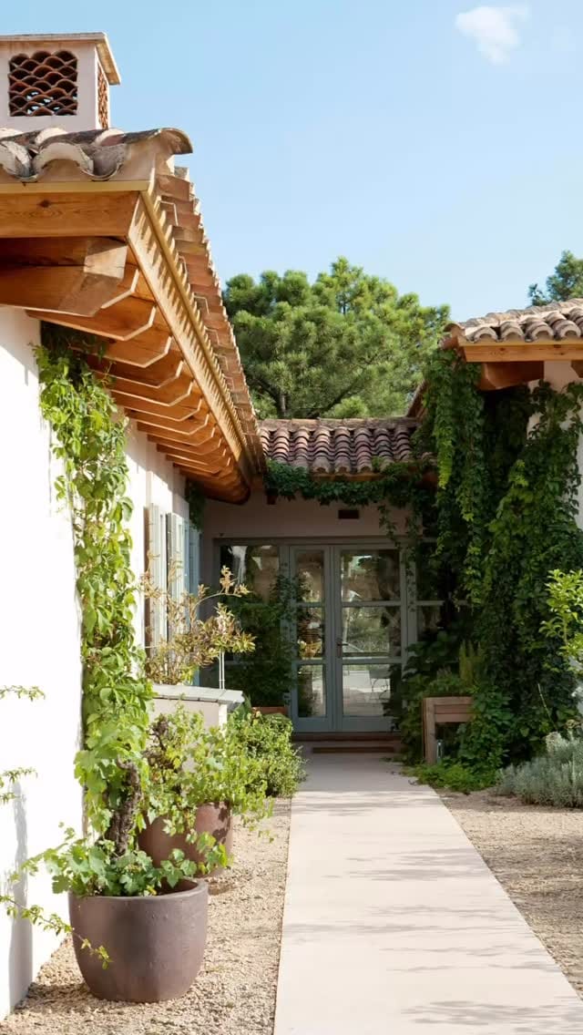 Post 3 by Quinta San Cayetano on Instagram (video)