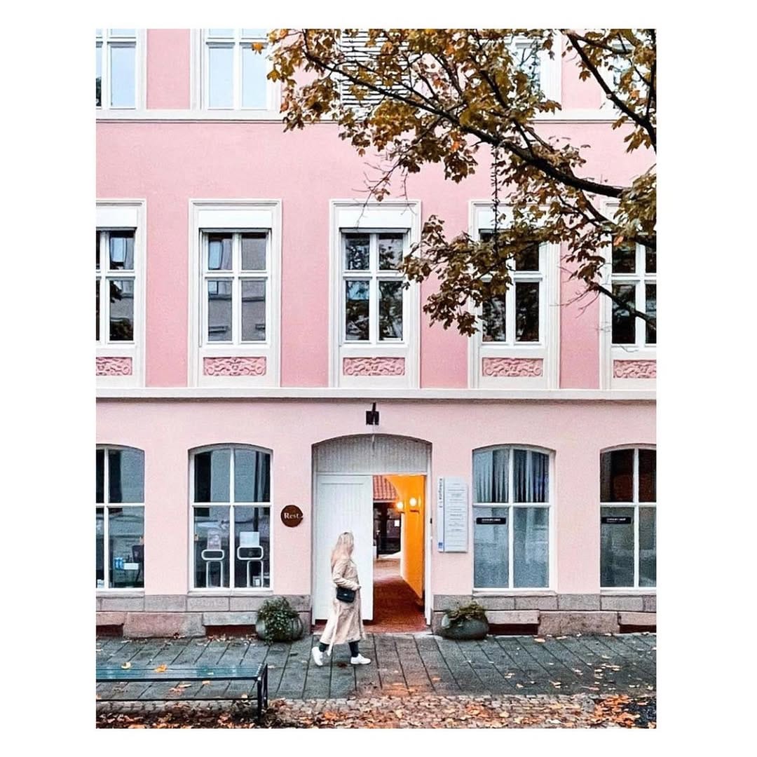 Post 6 by Florence & Ottie on Instagram (image)