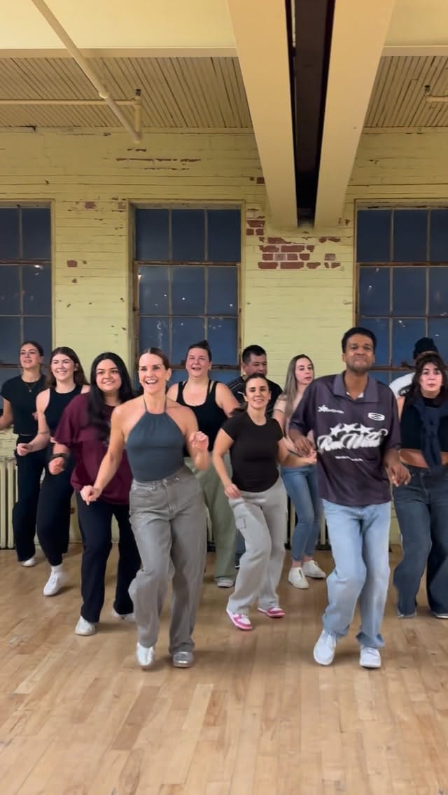 Post 7 by Julie Girard on Instagram (video)