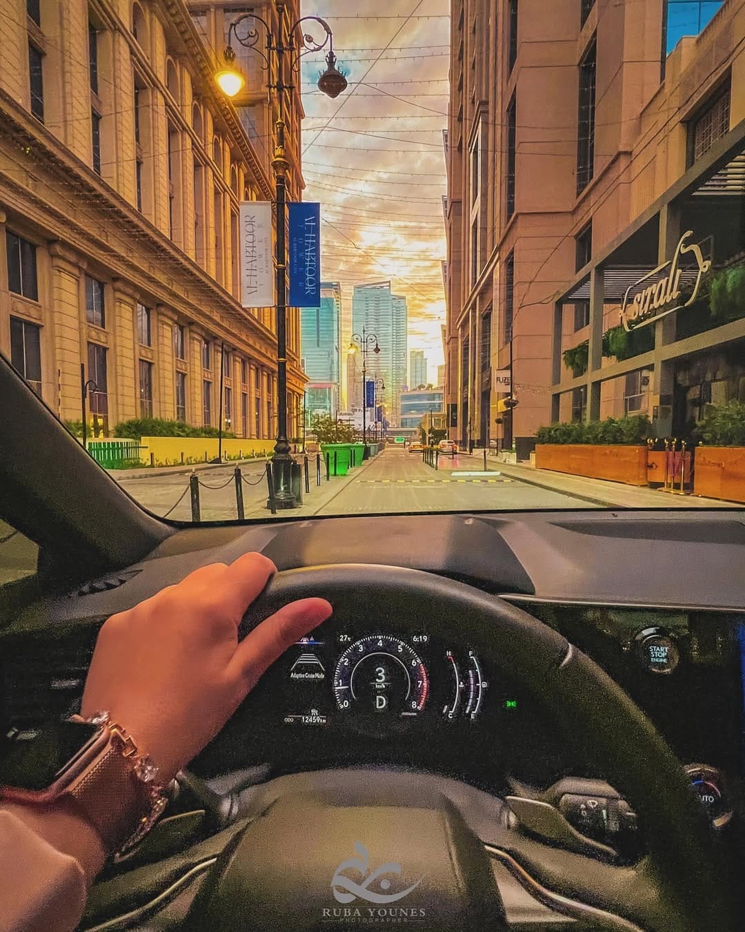 Post 8 by MomentsByRuba on Instagram (image)