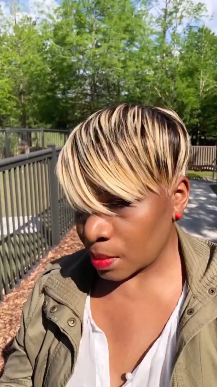 Post 8 by WELCOME TO THE GALA on Instagram (video)