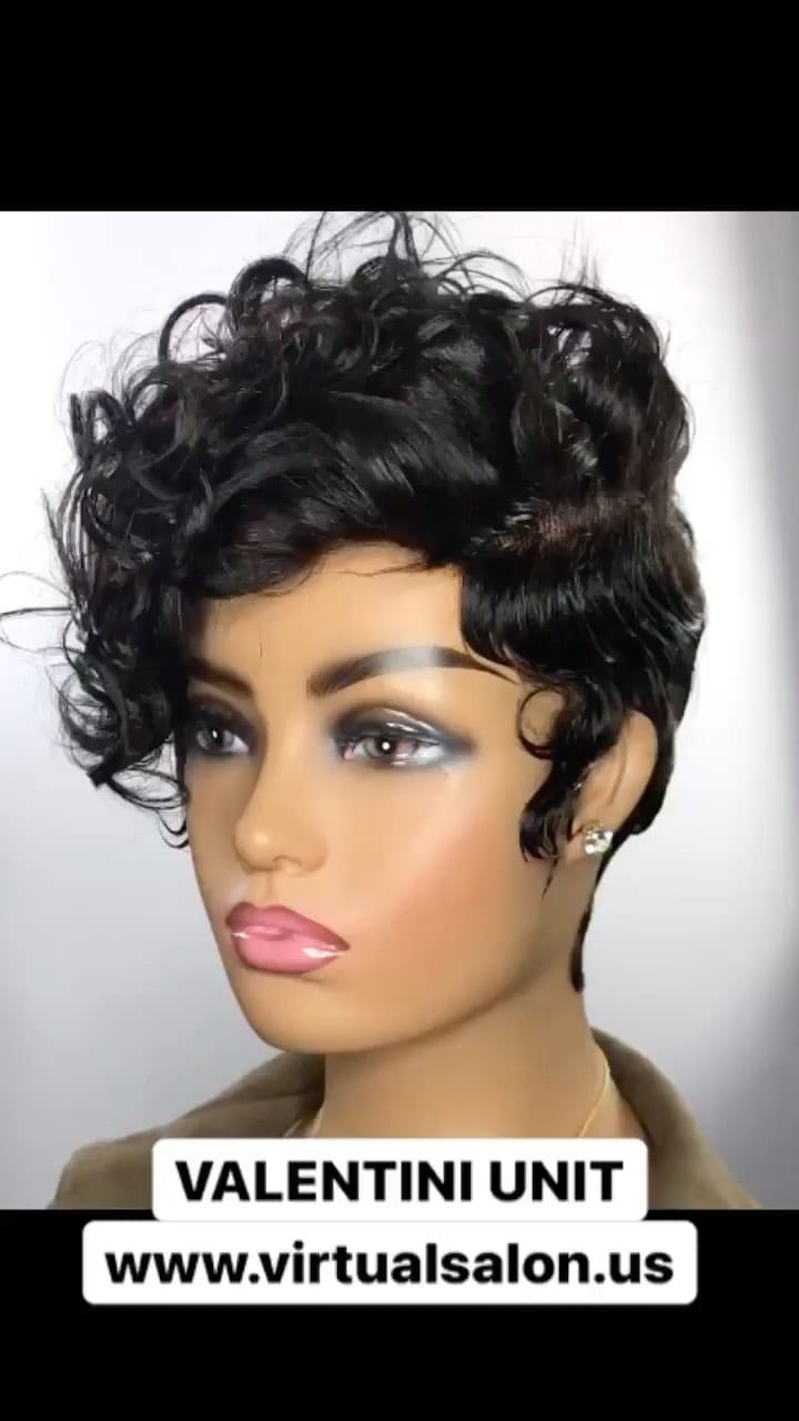 Post 5 by WELCOME TO THE GALA on Instagram (video)