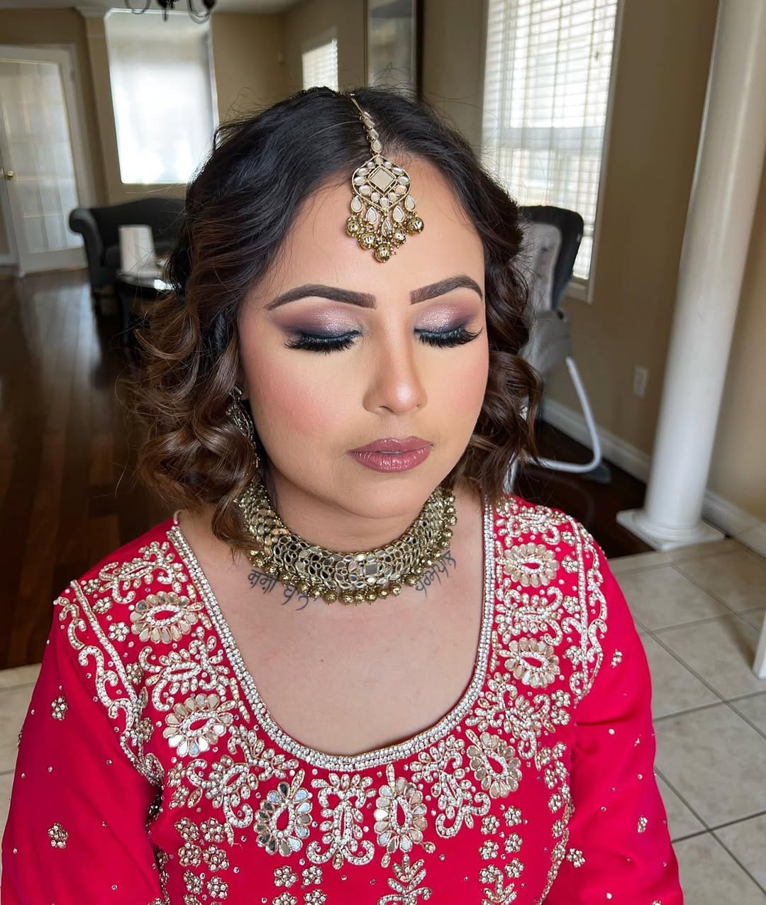 Post 8 by Toronto makeup artist on Instagram (image)