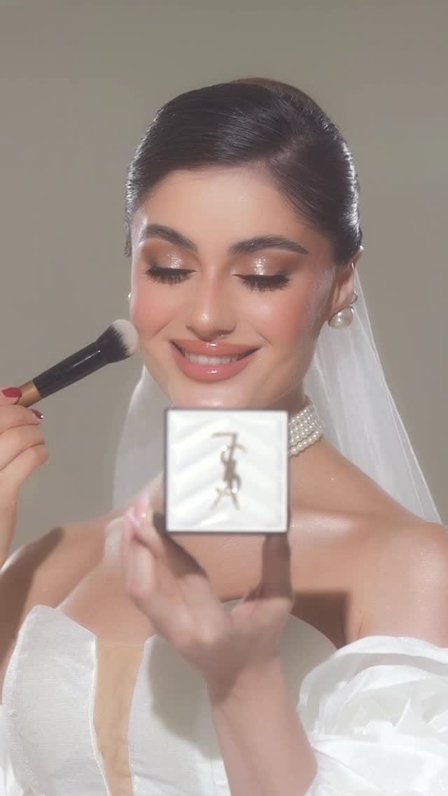 Post 3 by Umshjoon_makeup on Instagram (video)