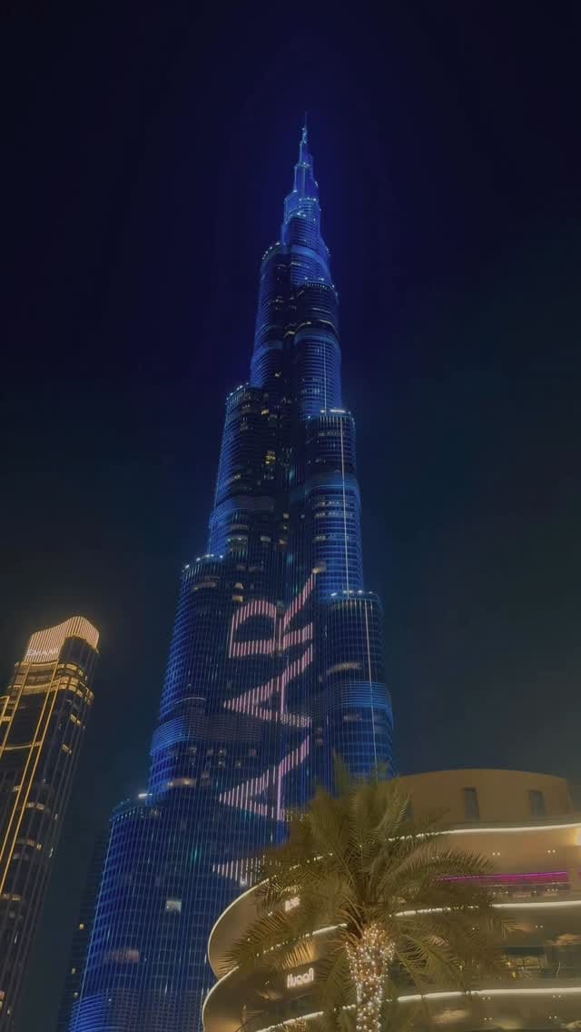 Post 8 by ℍ𝕒𝕫𝕖𝕞 ℍ𝕒𝕞𝕫𝕒𝕙 ™ on Instagram (video)