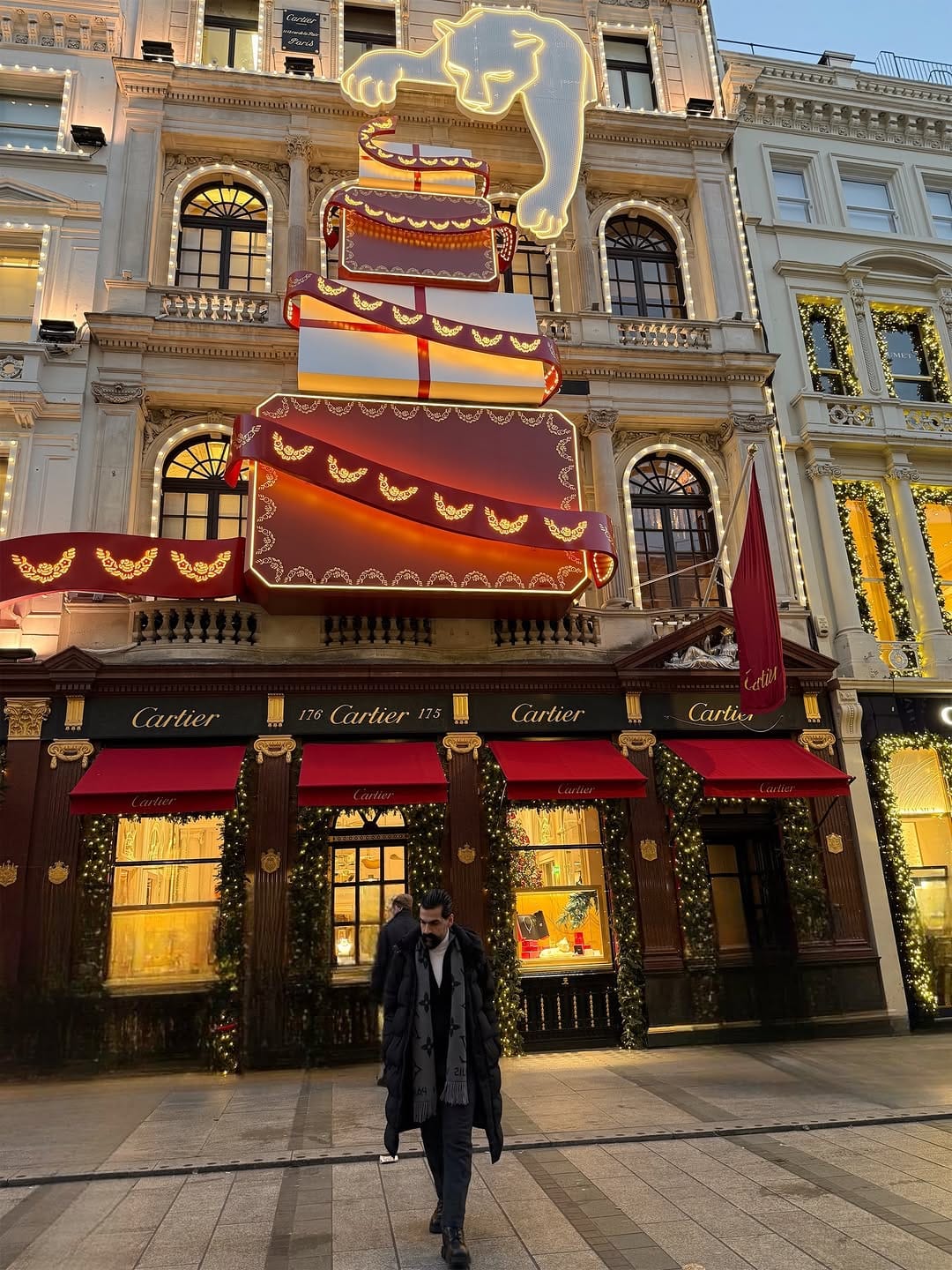 Post 3 by ℍ𝕒𝕫𝕖𝕞 ℍ𝕒𝕞𝕫𝕒𝕙 ™ on Instagram (carousel)