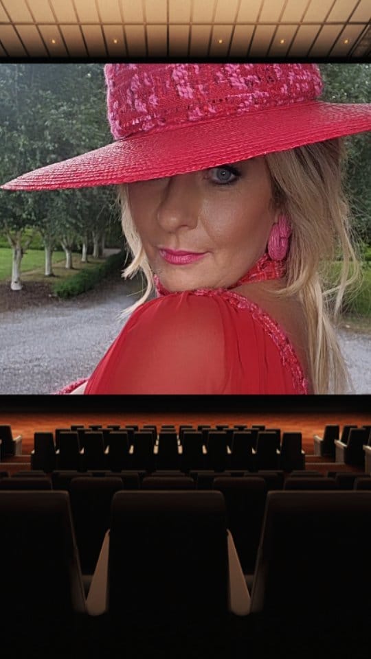 Post 8 by Suzanne Ryan Millinery on Instagram (video)