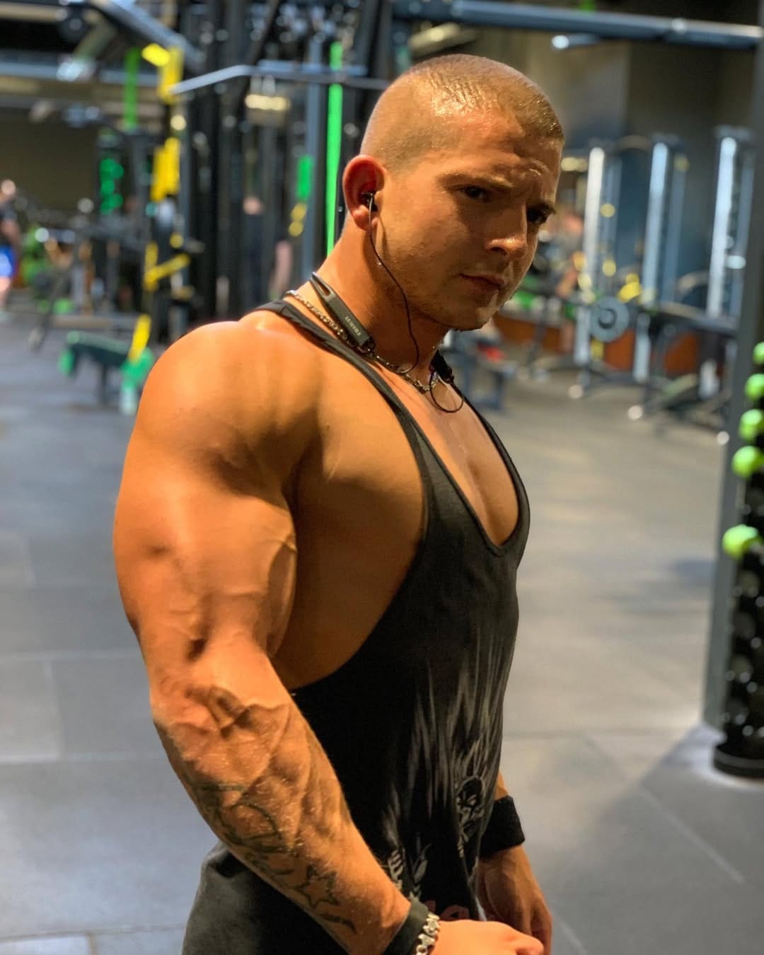 Post 8 by Fitness dedicated🫡 on Instagram (image)