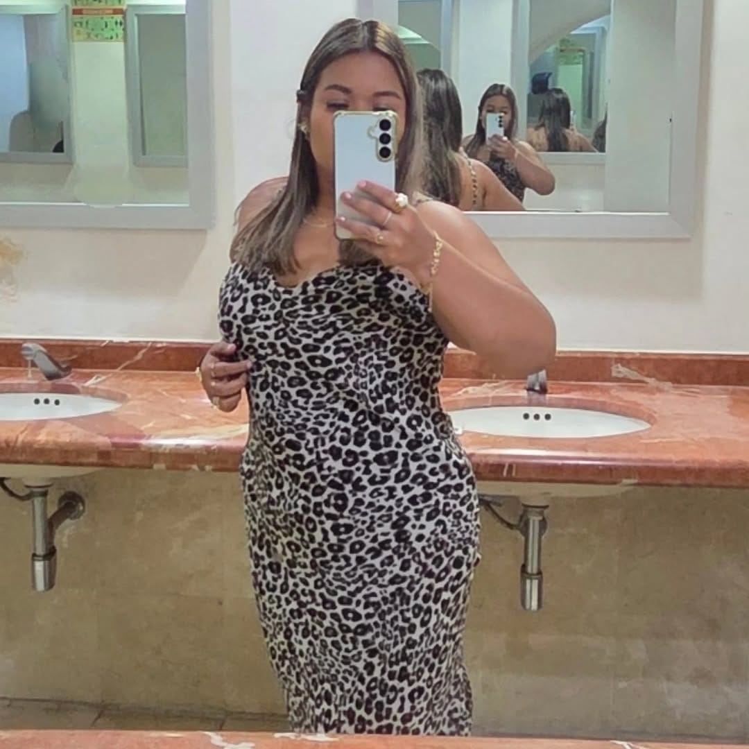 Post 2 by Mariana L.L.⭐️ on Instagram (image)