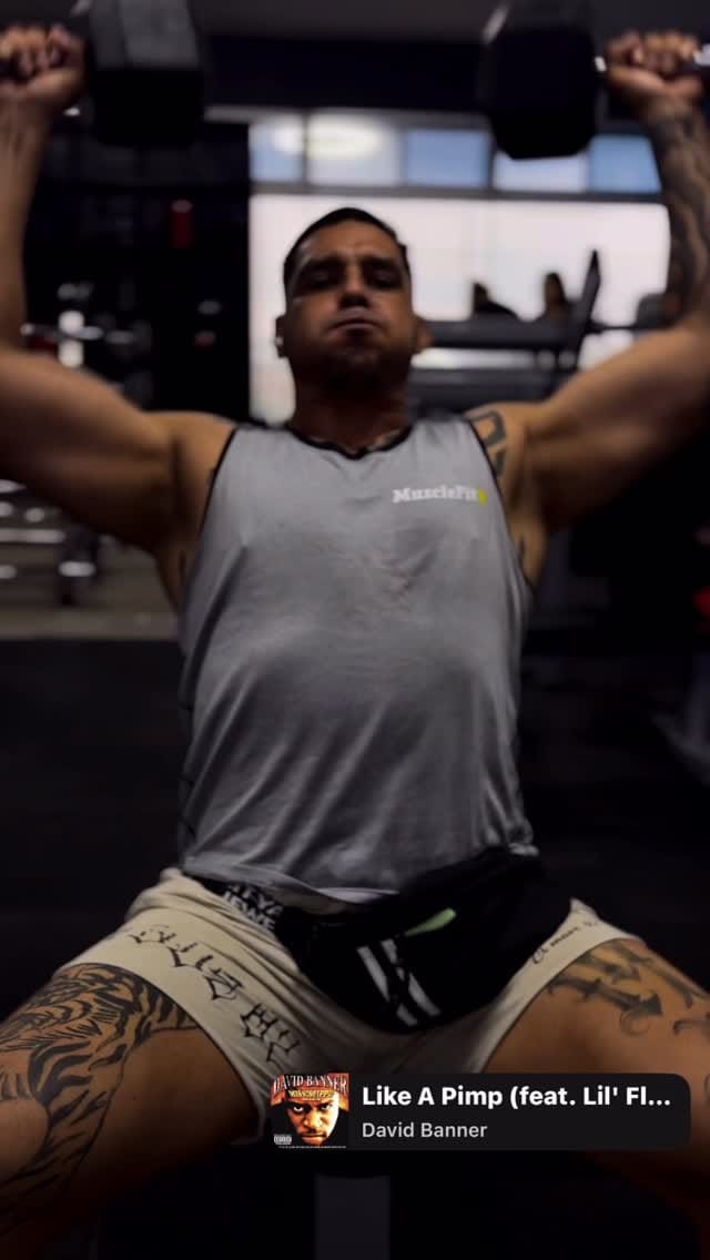 Post 5 by ELMAVE82 on Instagram (video)