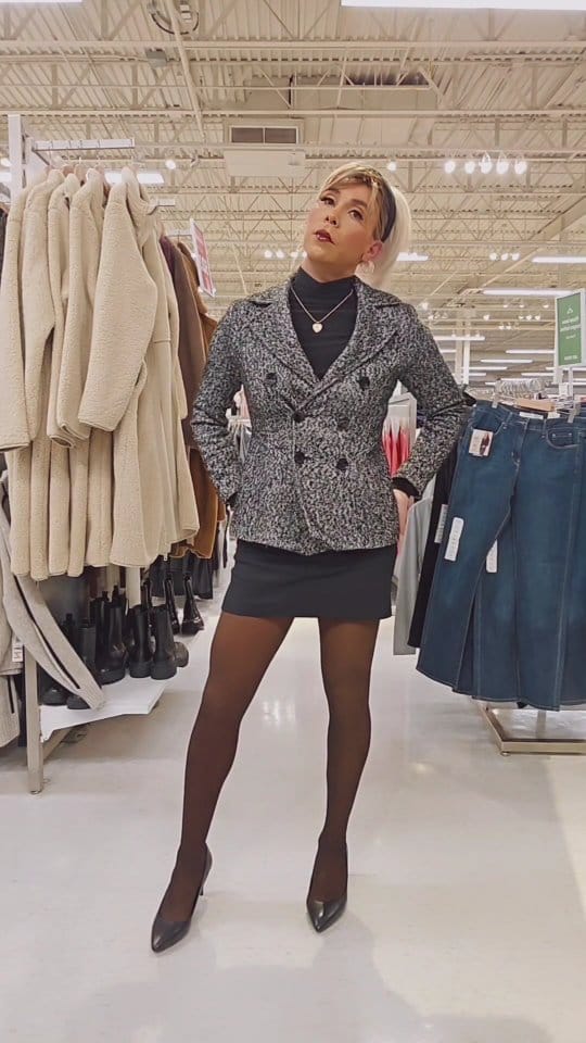 Post 6 by Melanie Morgan on Instagram (video)